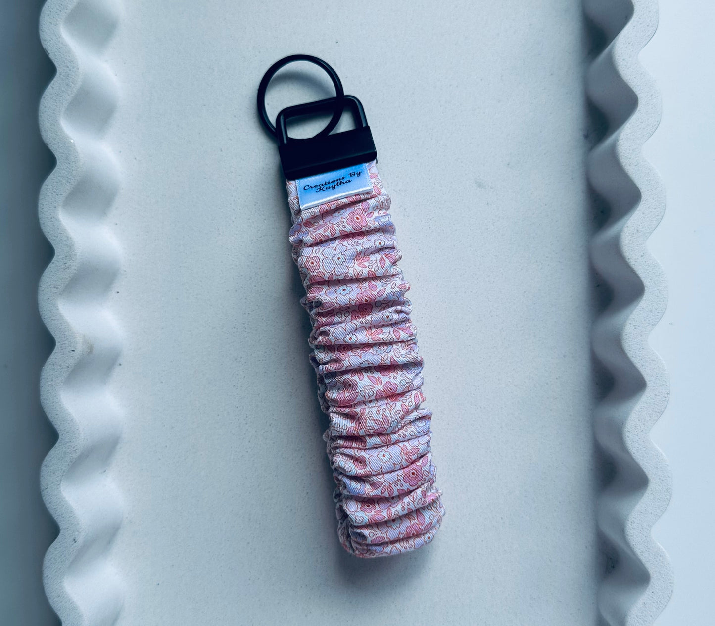 Flower Pattern Wristlet
